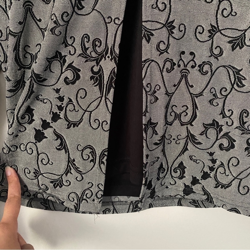 Vintage Christie & Jill Black Gray Floral Button Blouse w. Built in Tank Top SP - Picture 6 of 7